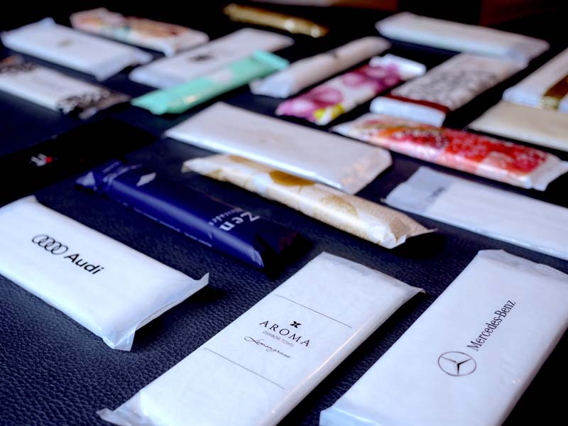 <p>Quelle odeur choisir pour les oshibori dans un restaurant ? France</p><p>Fragrance pour les oshibori dans un restaurant, France</p><p>Vente de parfums pour les oshibori dans un restaurant, France</p>